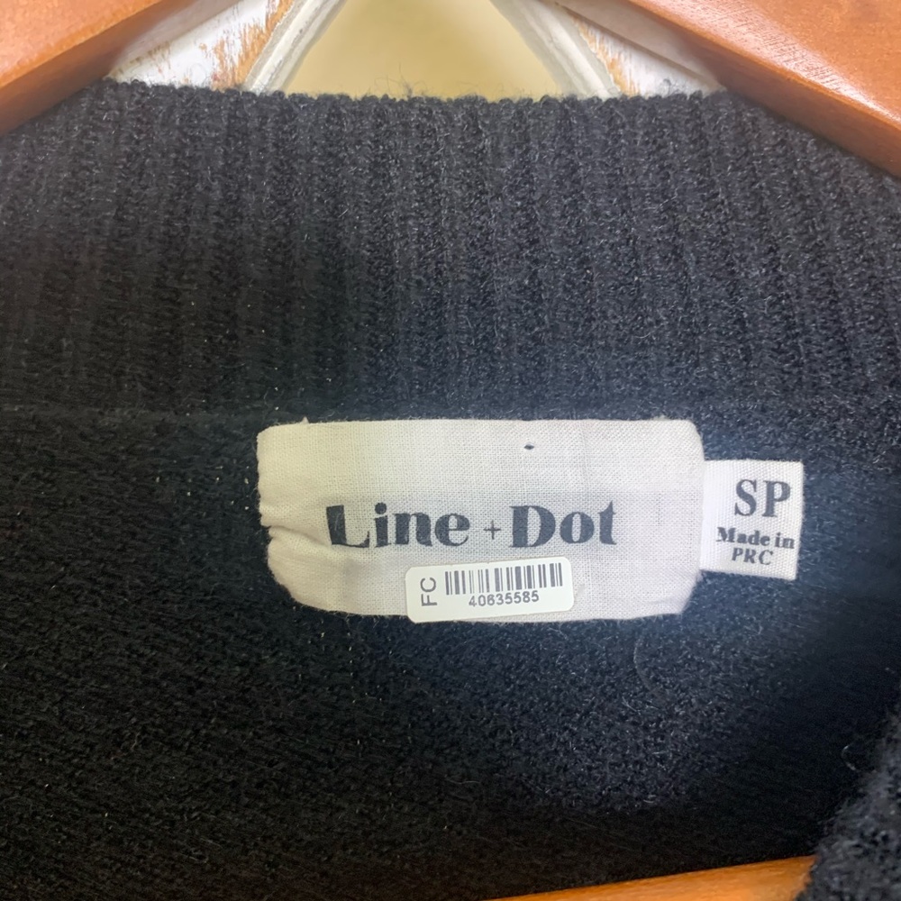 Line & Dot Anthropologie tiered ruffle sweater - Picture 3 of 7